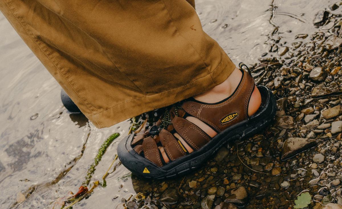 Mens Newport Leather Sandal Bison